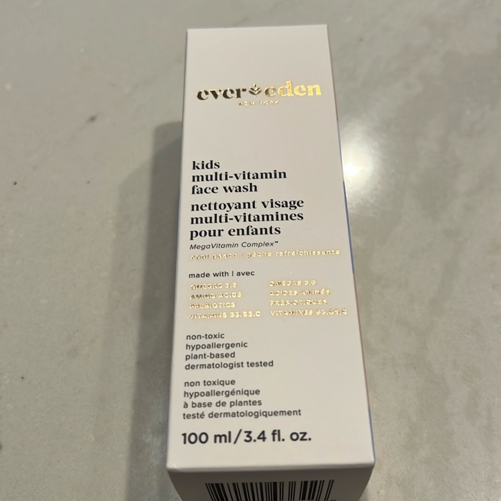 Ever Eden kids multi- vitamin face wash - cool peach NEW